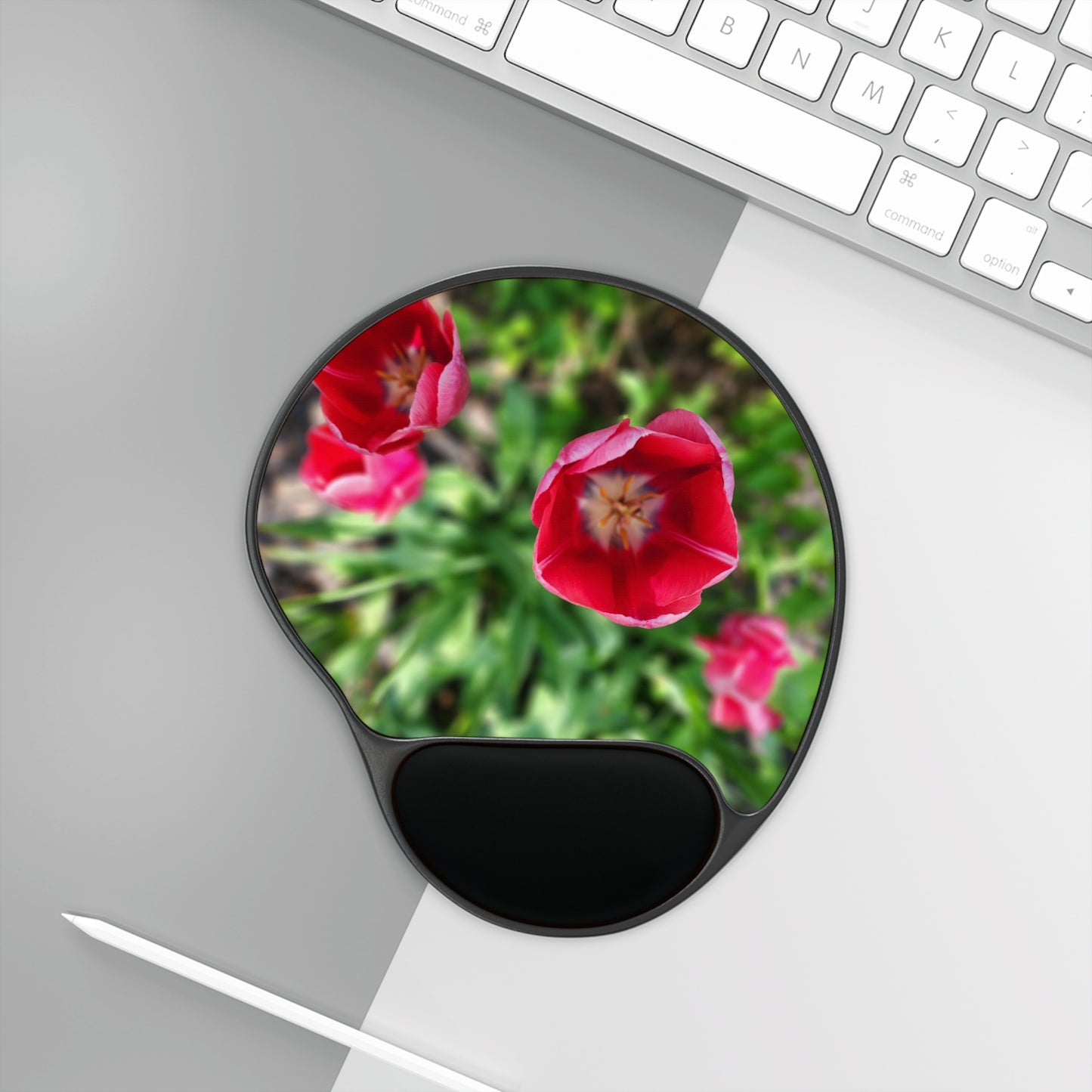 Mouse Pad With Wrist Rest